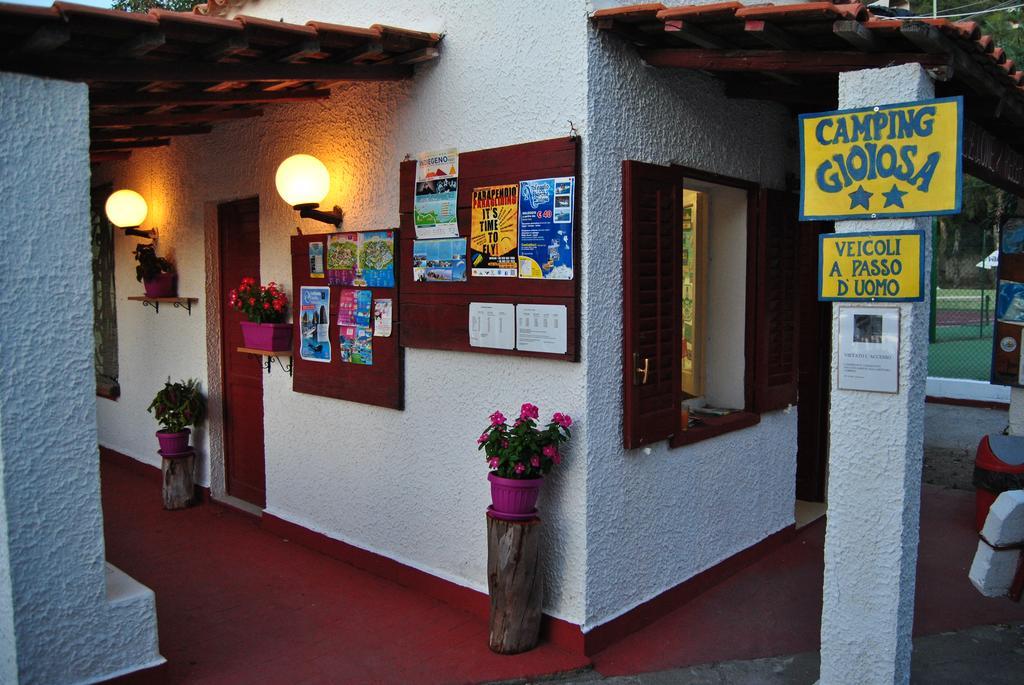 Camping B&B Gioiosa Gioiosa Marea Eksteriør billede