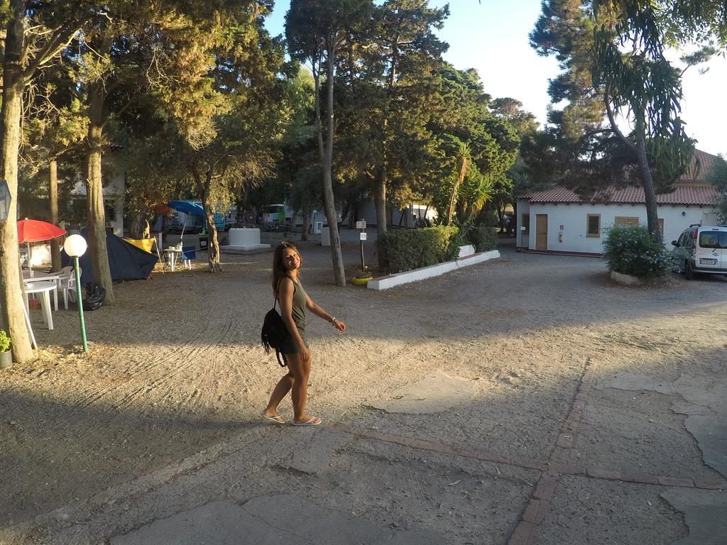 Camping B&B Gioiosa Gioiosa Marea Eksteriør billede