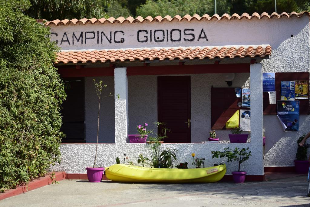 Camping B&B Gioiosa Gioiosa Marea Eksteriør billede
