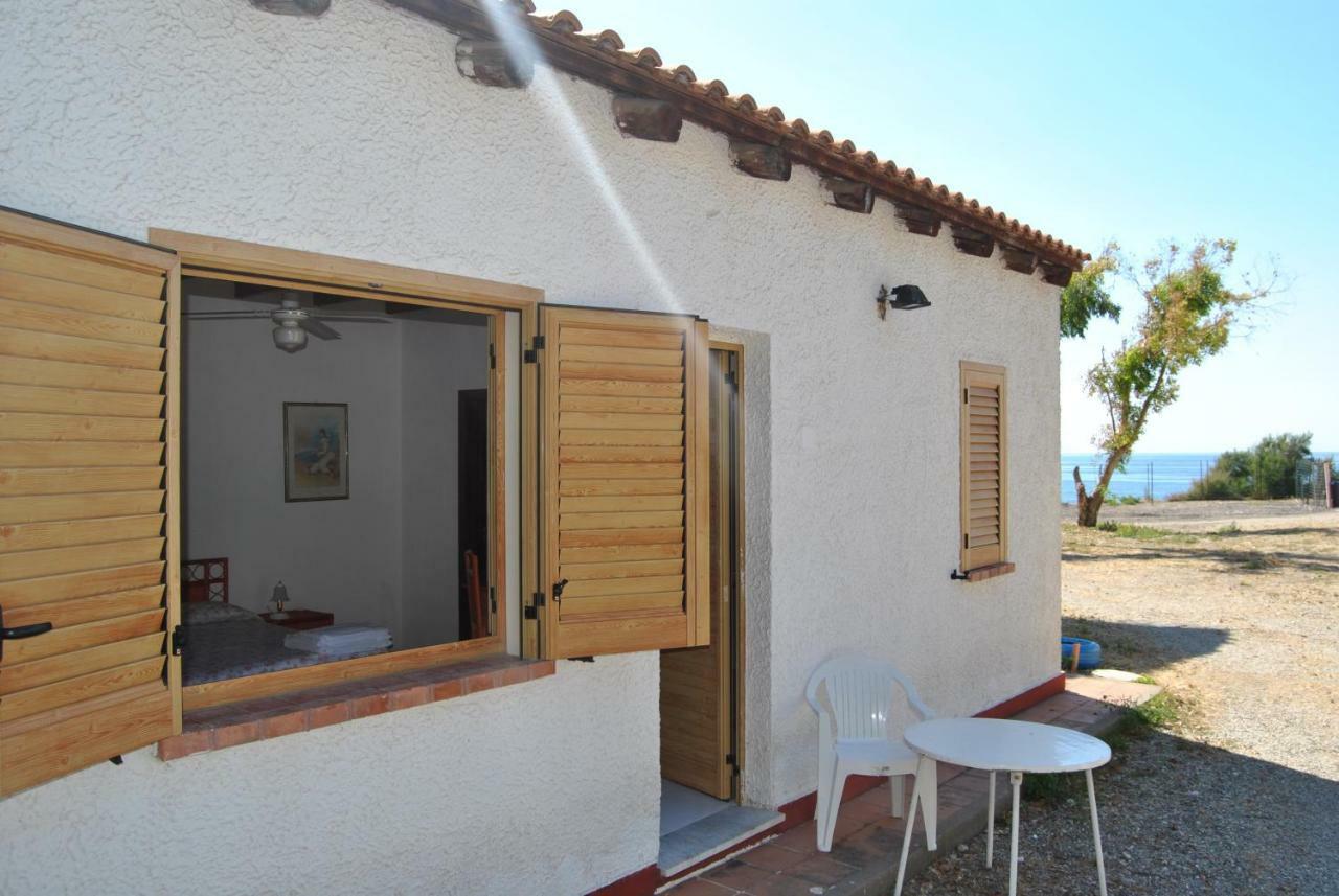Camping B&B Gioiosa Gioiosa Marea Eksteriør billede